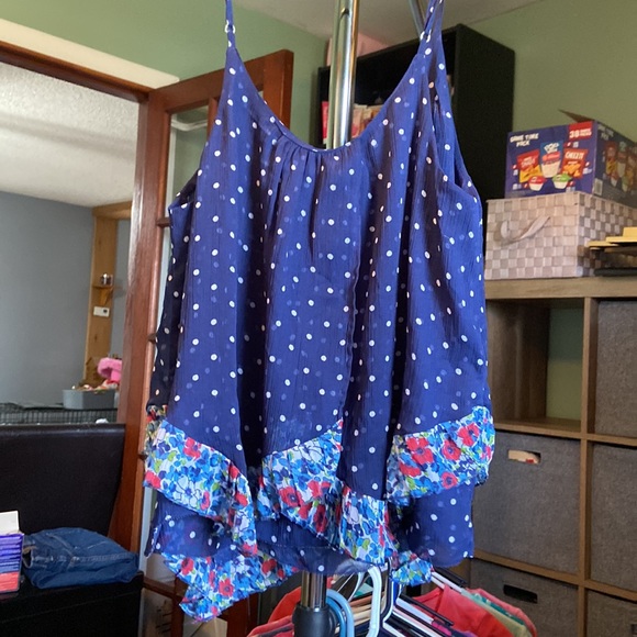 Navy, polkadotted tank top - Picture 3 of 3